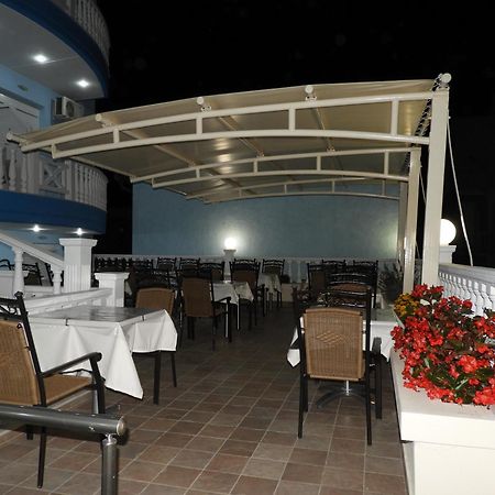 Paralía Hotel Paris מראה חיצוני תמונה