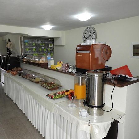 Paralía Hotel Paris מראה חיצוני תמונה