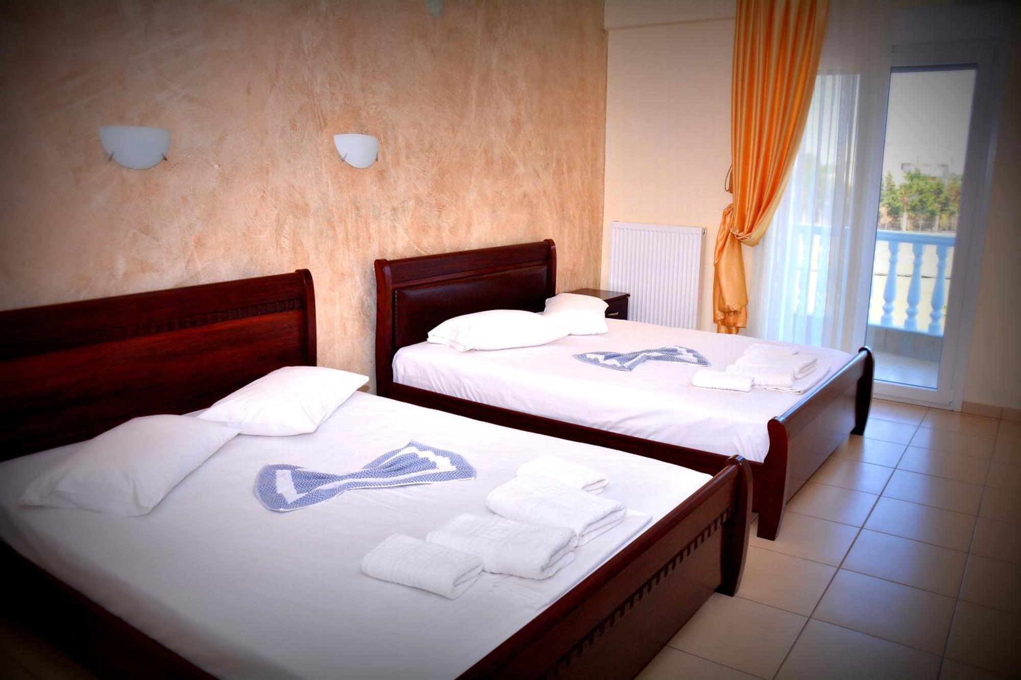 Paralía Hotel Paris מראה חיצוני תמונה