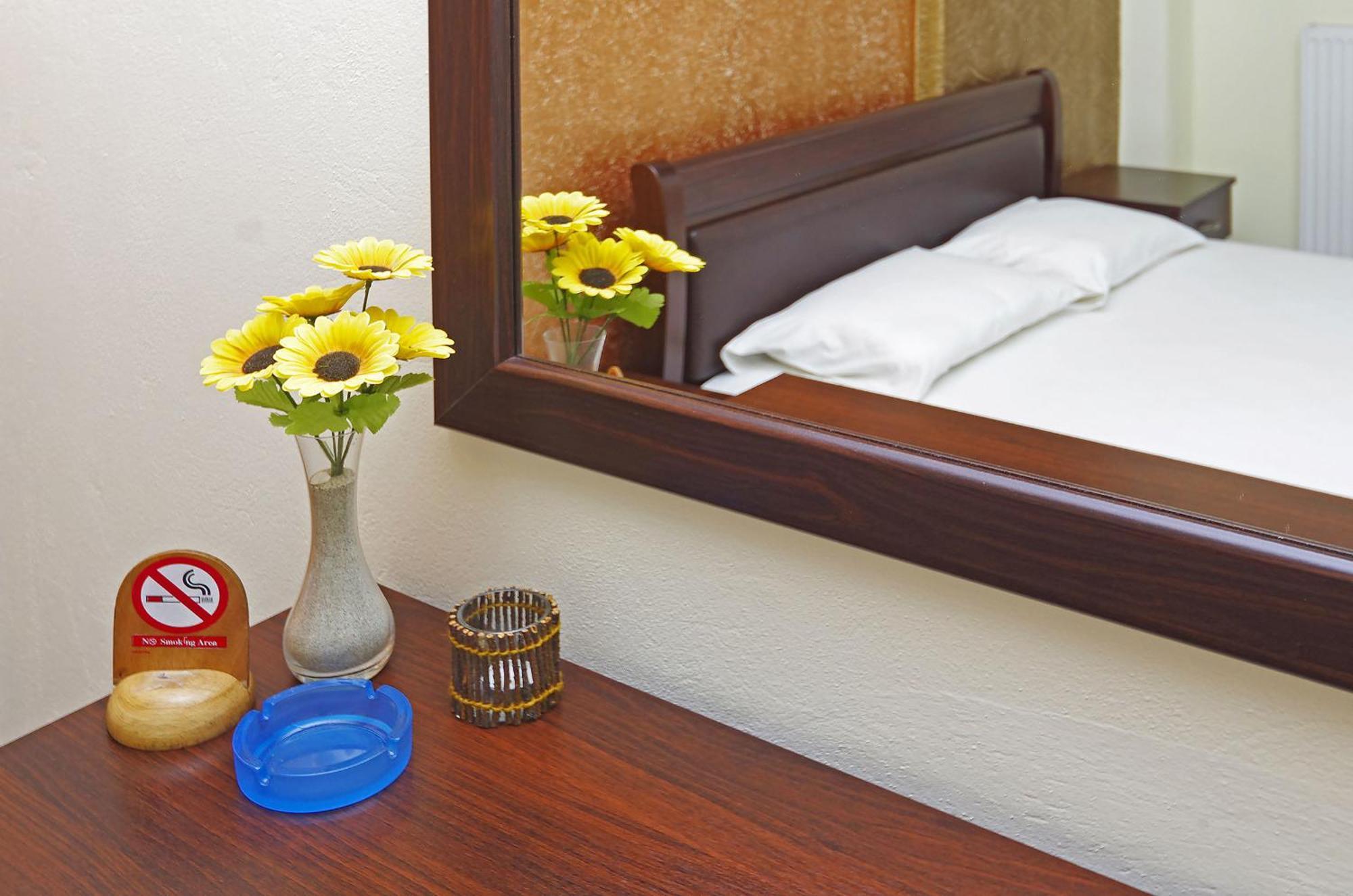 Paralía Hotel Paris מראה חיצוני תמונה